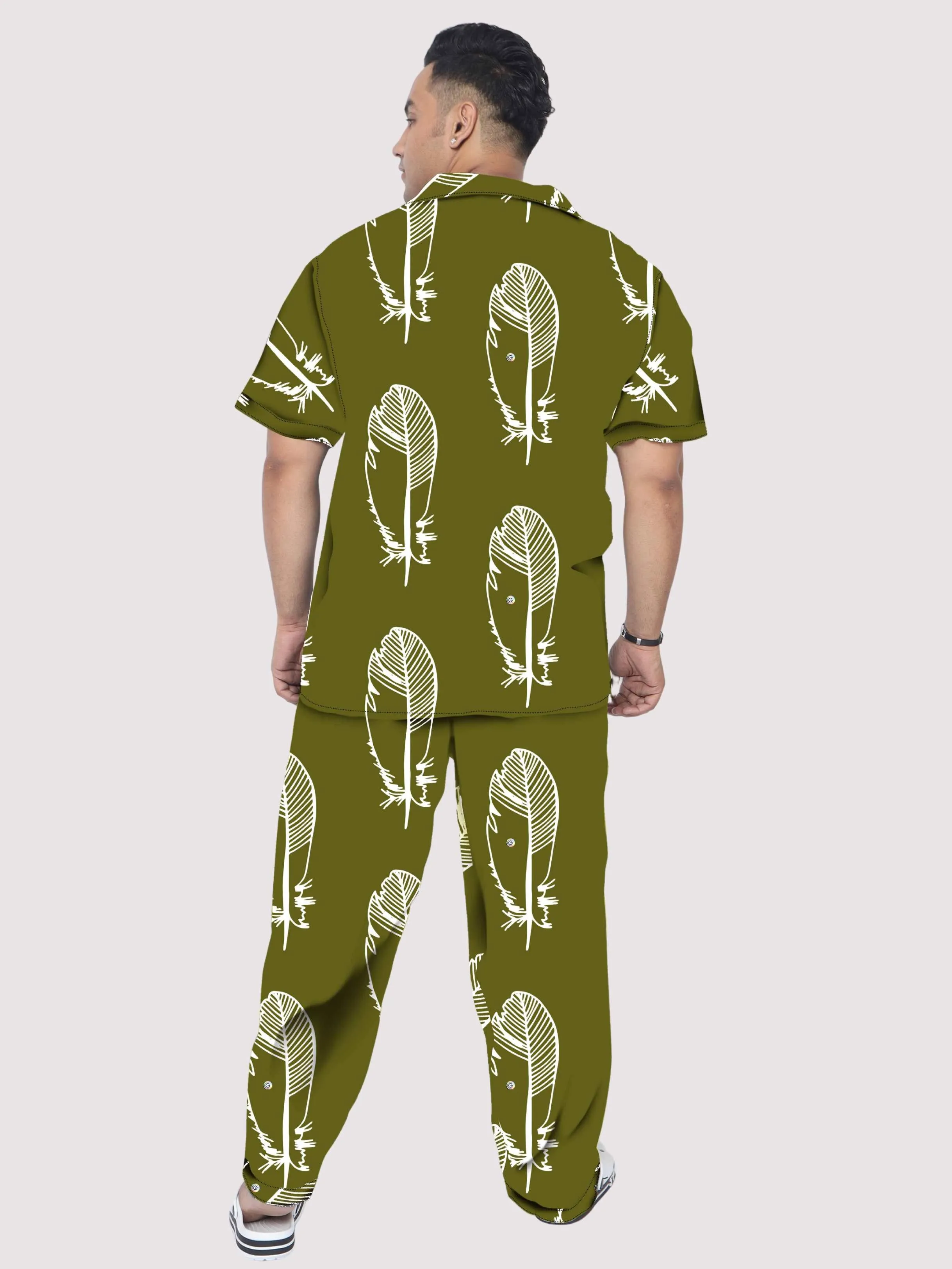 Abstract Olive Feather  Plus Size Men's Co-ord Set