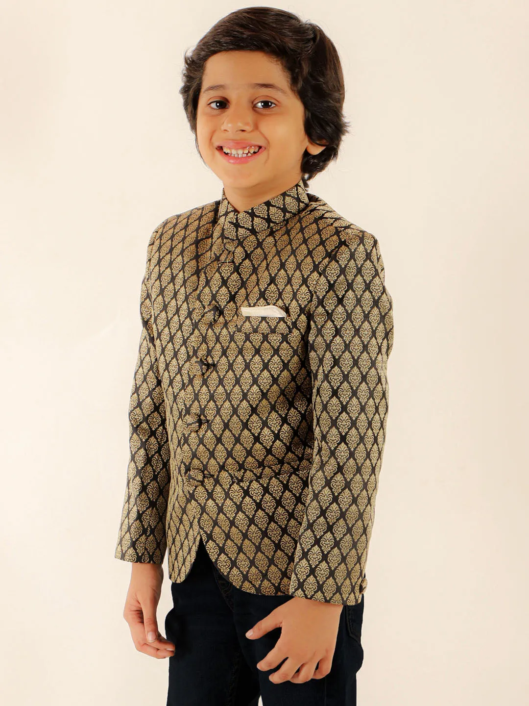 Jashvi Boy's Black Woven Silk Blend Jodhpuri