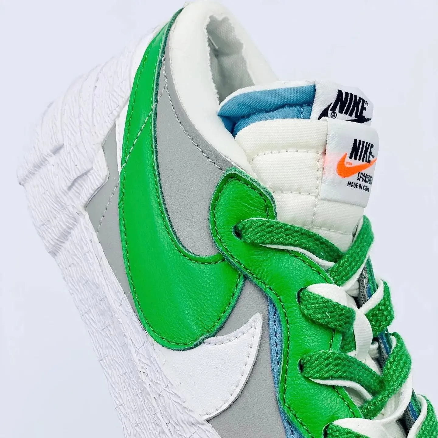 Nike Blazer Low Sacai Medium Grey Classic Green