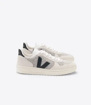 Veja - V-10 Flannel Sneakers in Flannel Snow Black